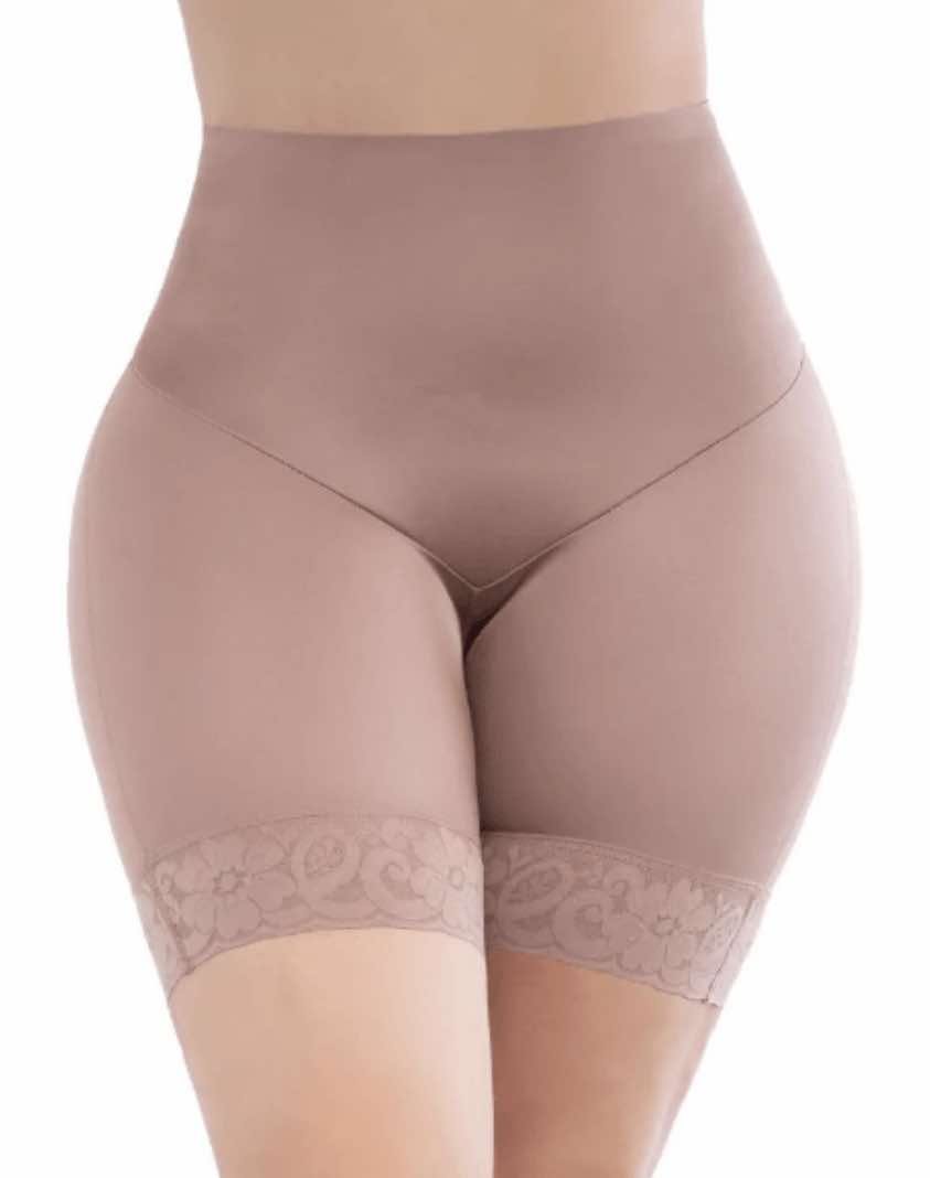 Short Invisible ( Short ROCIO )