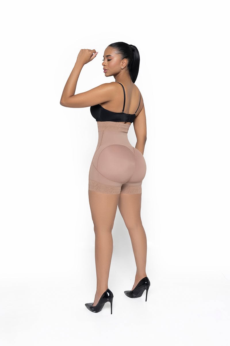 Short Levanta Cola ⏳ SHAILA